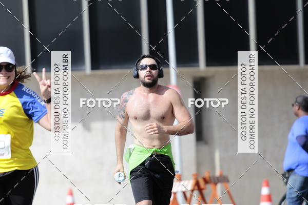 Buy your photos of the event15 Corrida das Pontes do Recife on Fotop