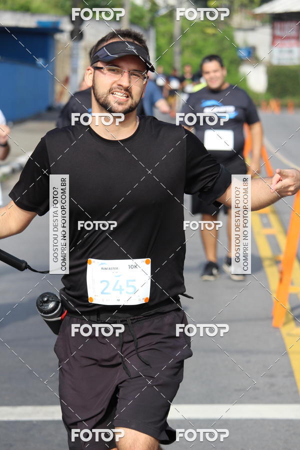 Buy your photos of the event1 RUNFASTER on Fotop