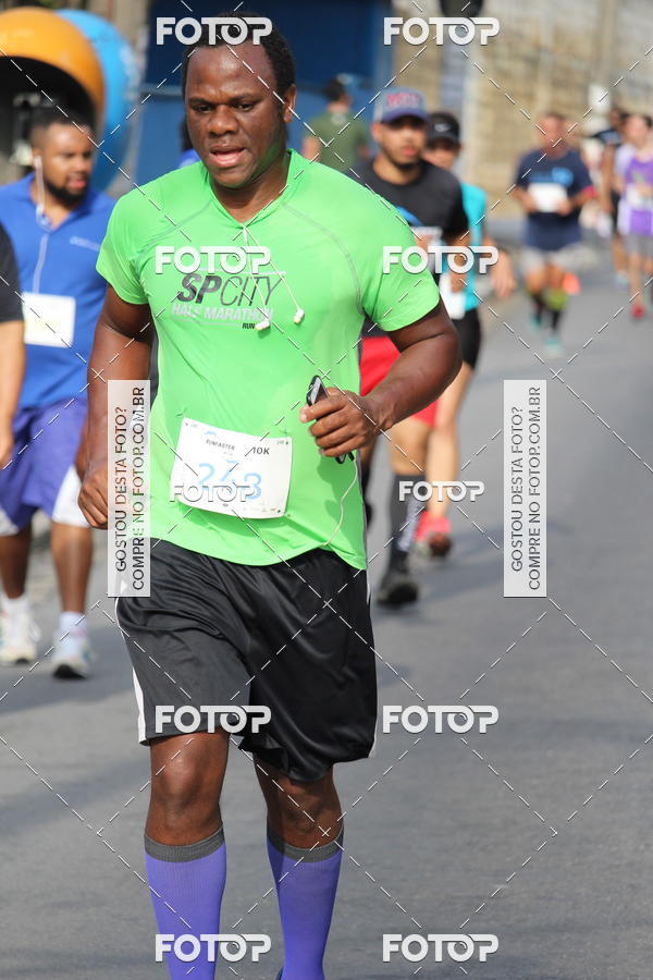 Buy your photos of the event1 RUNFASTER on Fotop