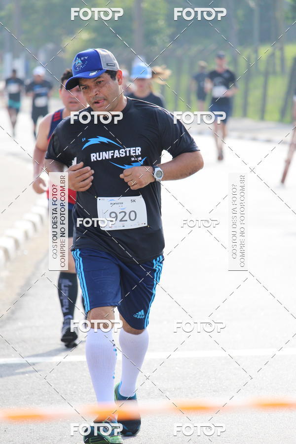 Buy your photos of the event1 RUNFASTER on Fotop