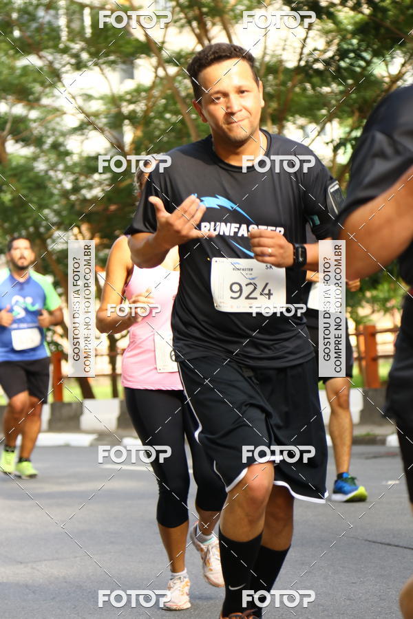 Buy your photos of the event1 RUNFASTER on Fotop