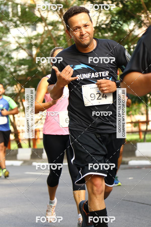 Buy your photos of the event1 RUNFASTER on Fotop
