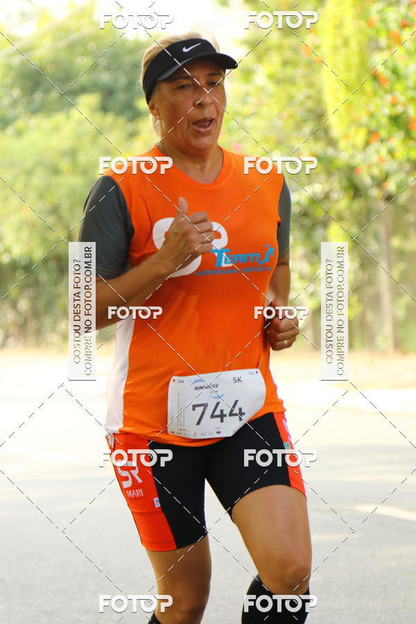 Buy your photos of the event1 RUNFASTER on Fotop