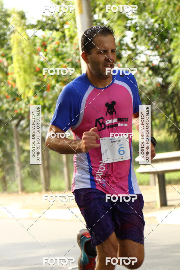 Buy your photos of the event1 RUNFASTER on Fotop
