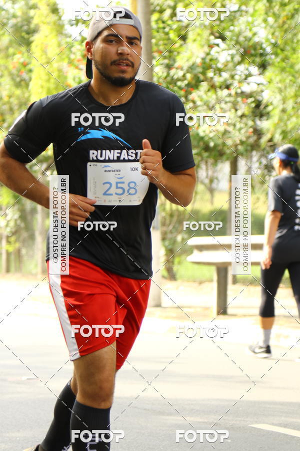 Buy your photos of the event1 RUNFASTER on Fotop