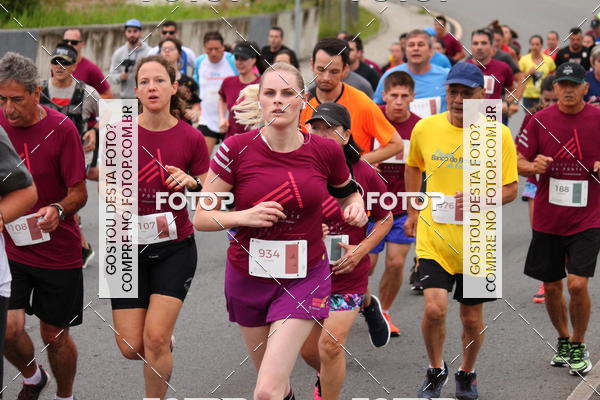 Buy your photos of the eventCorrida da Ponte 2018 on Fotop