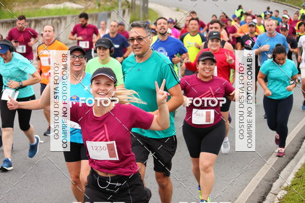 Buy your photos of the eventCorrida da Ponte 2018 on Fotop