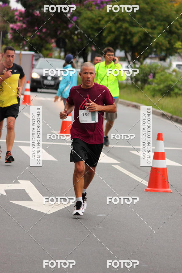 Buy your photos of the eventCorrida da Ponte 2018 on Fotop