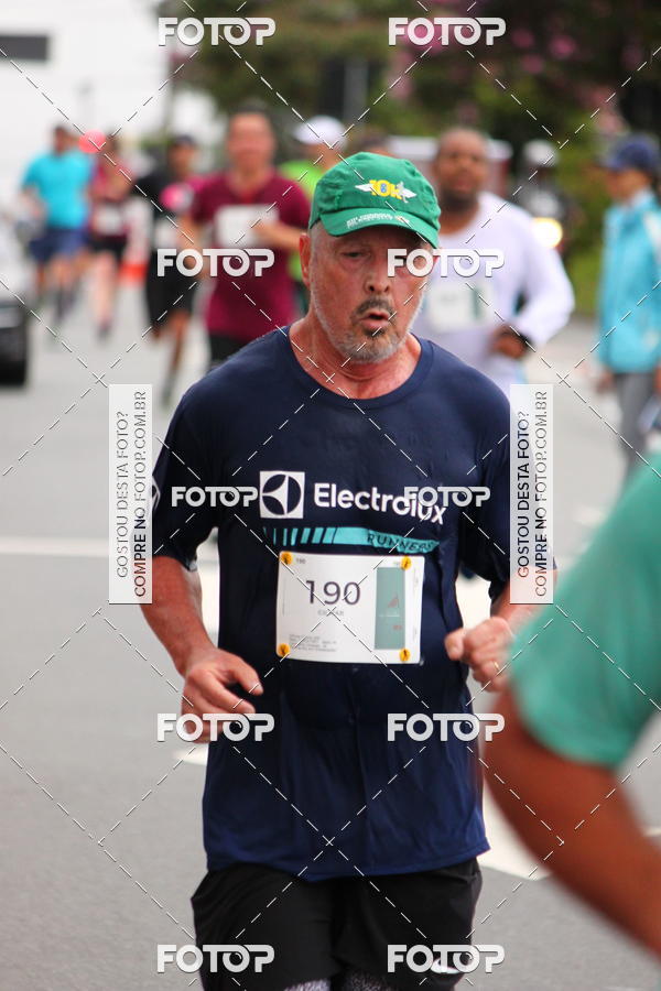 Buy your photos of the eventCorrida da Ponte 2018 on Fotop