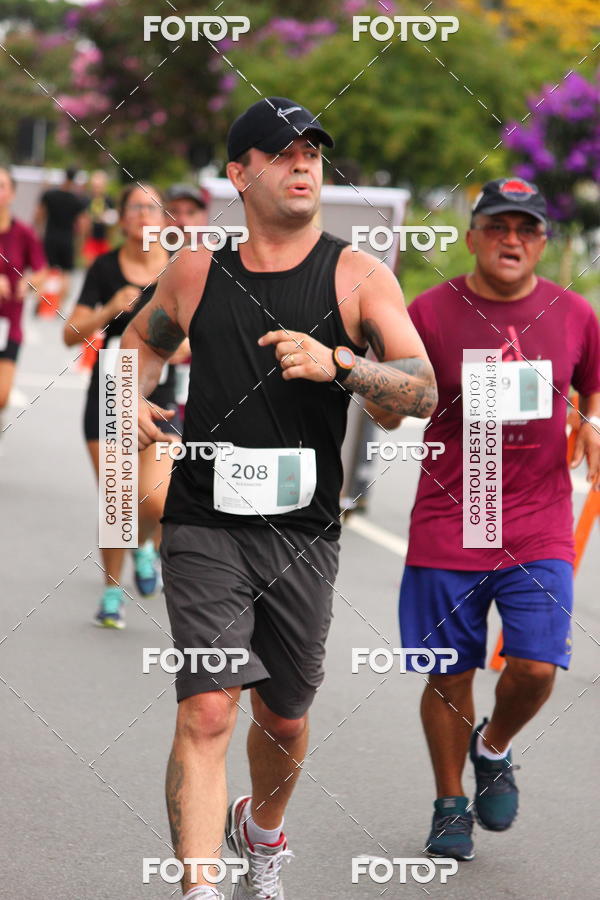 Buy your photos of the eventCorrida da Ponte 2018 on Fotop