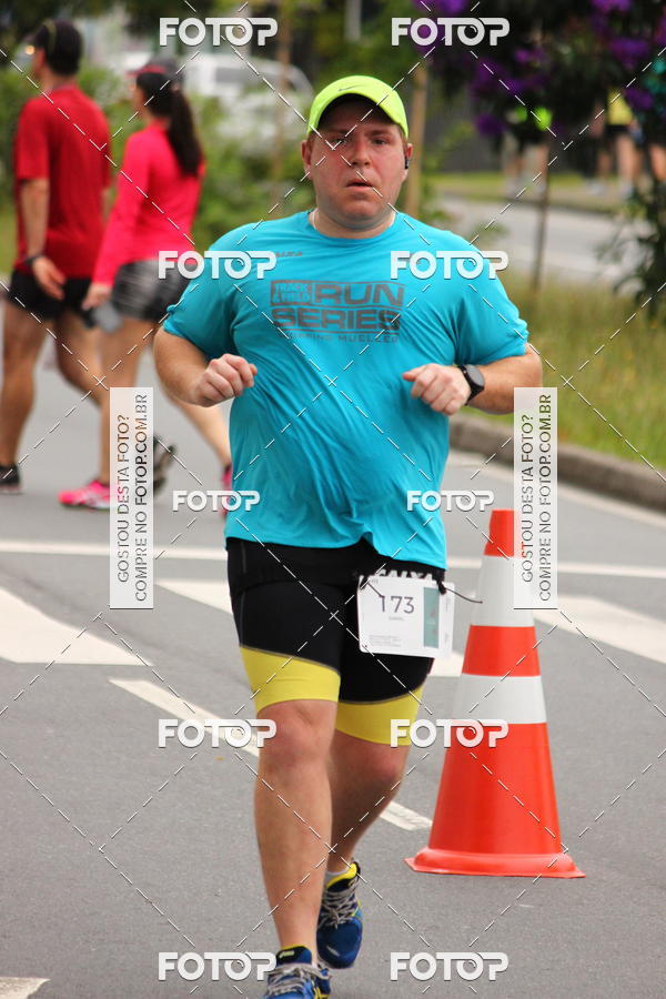 Buy your photos of the eventCorrida da Ponte 2018 on Fotop