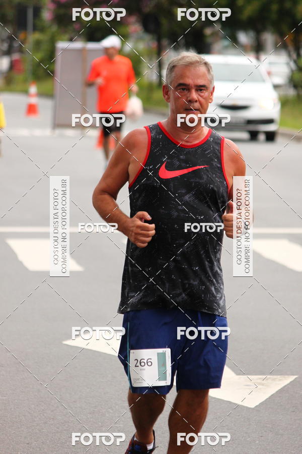 Buy your photos of the eventCorrida da Ponte 2018 on Fotop