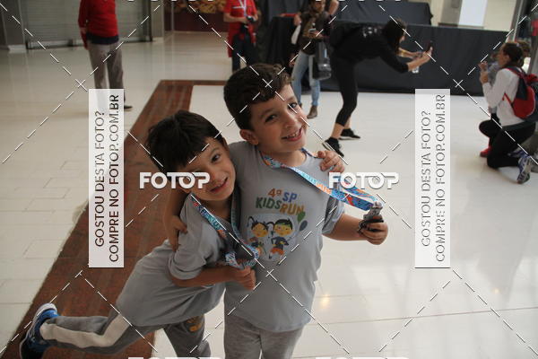 Buy your photos of the event4 SP Kids Run on Fotop