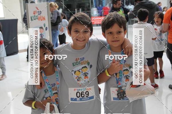 Buy your photos of the event4 SP Kids Run on Fotop