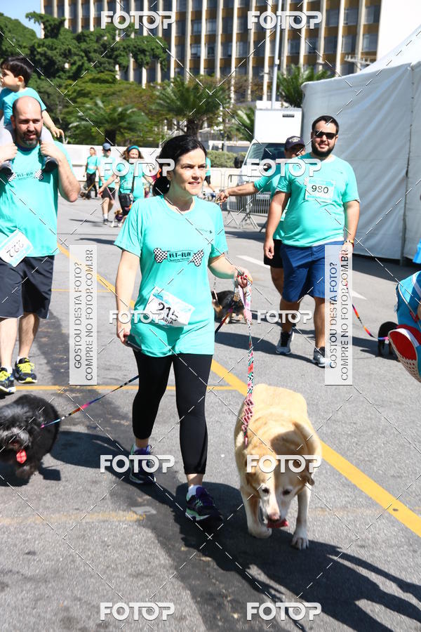 Buy your photos of the event2 Pet Run Shopping Eldorado  on Fotop