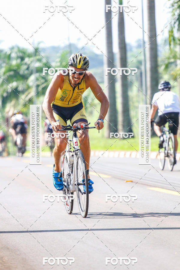 Buy your photos of the eventTriathlon Series USP Pirassununga on Fotop
