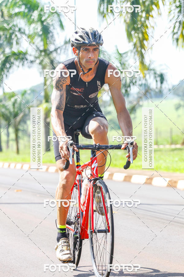 Acquista le foto dell'eventoTriathlon Series USP Pirassununga in Fotop