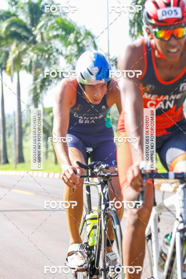 Buy your photos of the eventTriathlon Series USP Pirassununga on Fotop