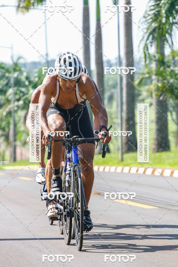 Acquista le foto dell'eventoTriathlon Series USP Pirassununga in Fotop