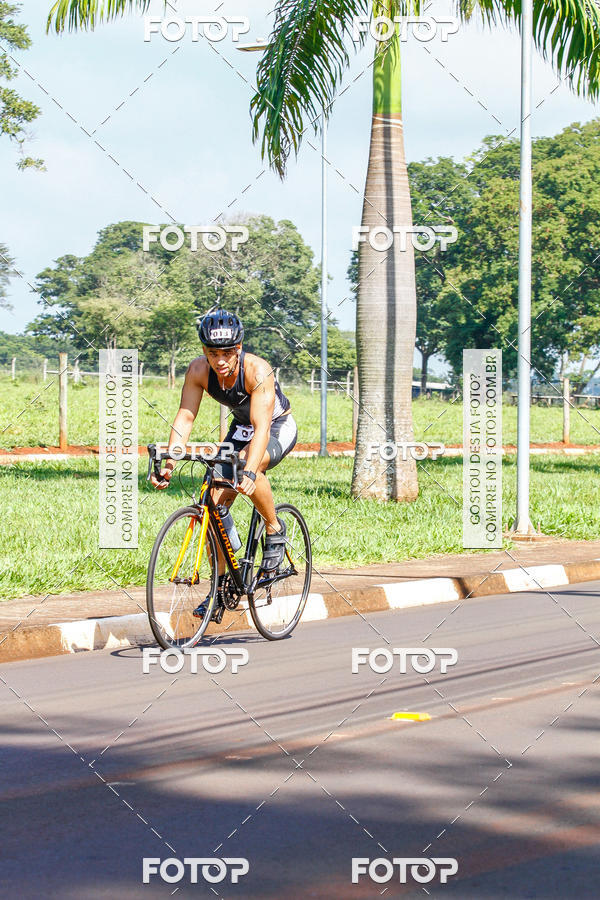 Compra tus fotos del eventoTriathlon Series USP Pirassununga En Fotop