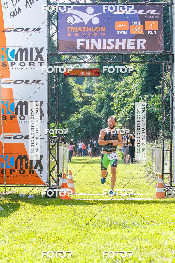 Compra tus fotos del eventoTriathlon Series USP Pirassununga En Fotop