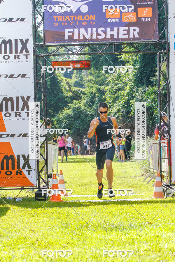 Compra tus fotos del eventoTriathlon Series USP Pirassununga En Fotop
