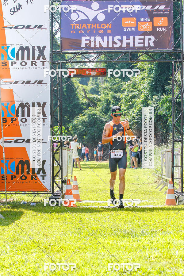Compra tus fotos del eventoTriathlon Series USP Pirassununga En Fotop