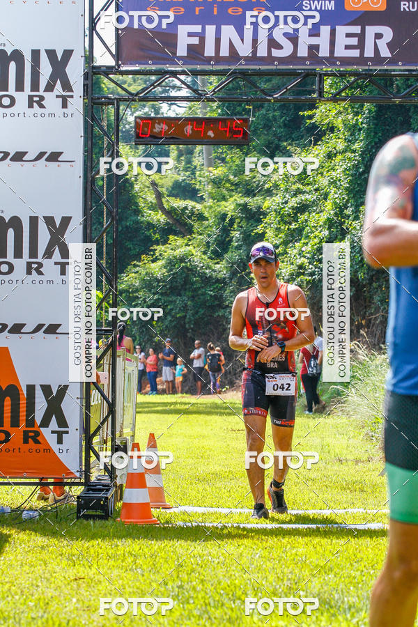 Acquista le foto dell'eventoTriathlon Series USP Pirassununga in Fotop