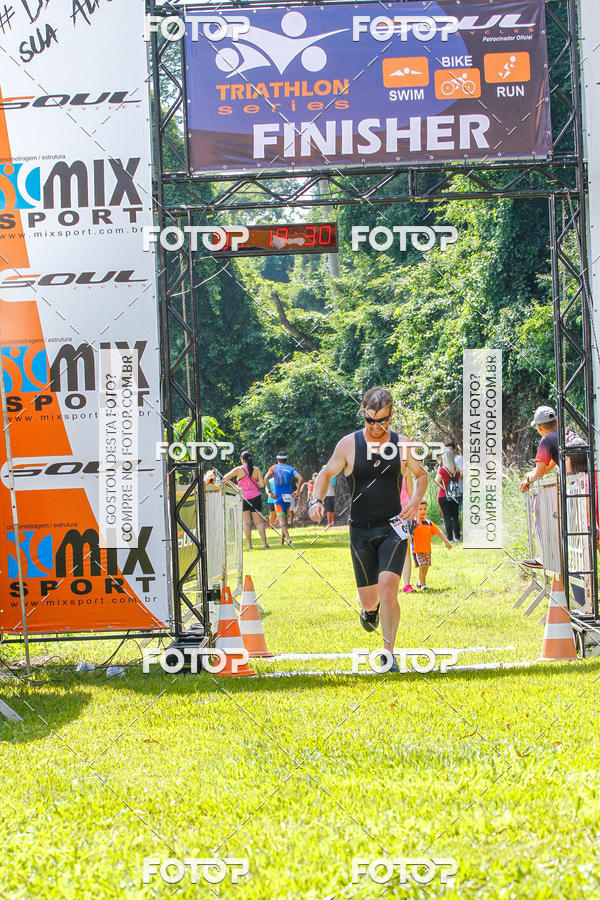 Compra tus fotos del eventoTriathlon Series USP Pirassununga En Fotop