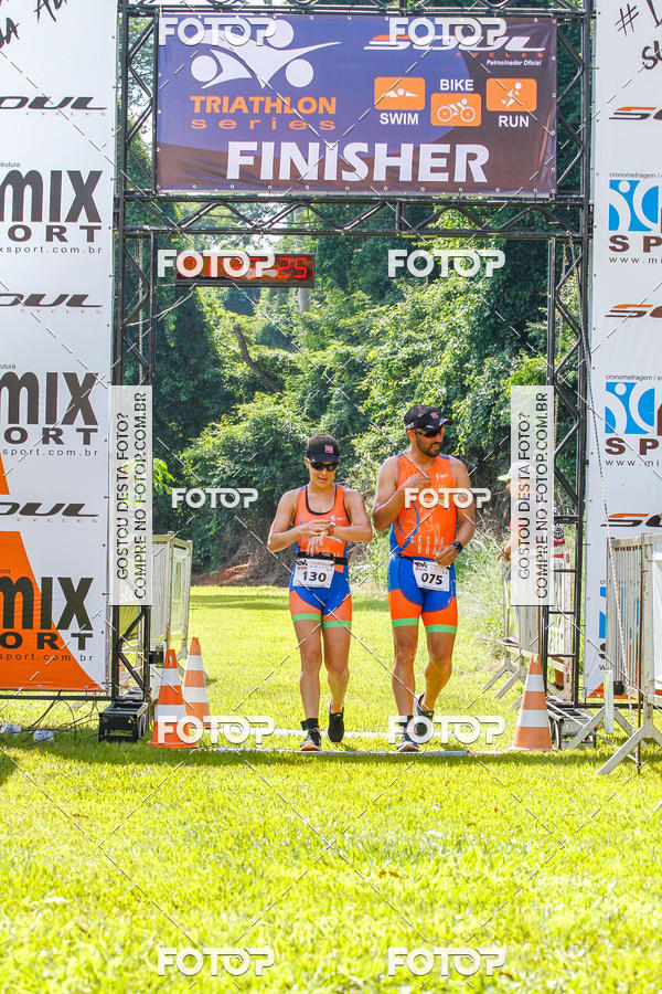 Acquista le foto dell'eventoTriathlon Series USP Pirassununga in Fotop