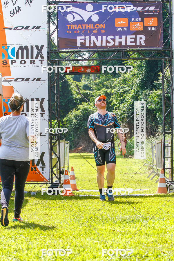 Acquista le foto dell'eventoTriathlon Series USP Pirassununga in Fotop