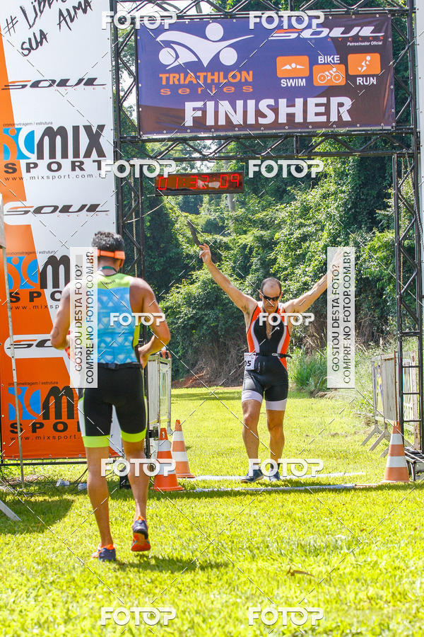 Compra tus fotos del eventoTriathlon Series USP Pirassununga En Fotop
