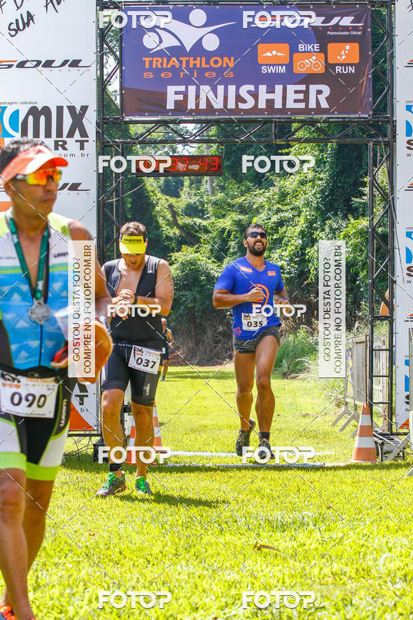 Acquista le foto dell'eventoTriathlon Series USP Pirassununga in Fotop