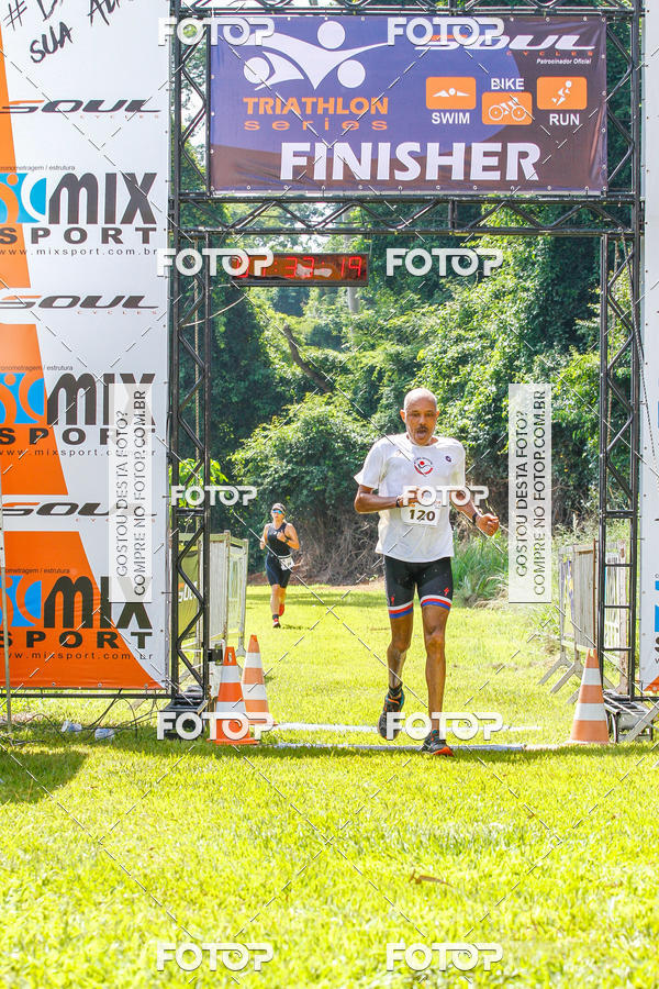 Compra tus fotos del eventoTriathlon Series USP Pirassununga En Fotop