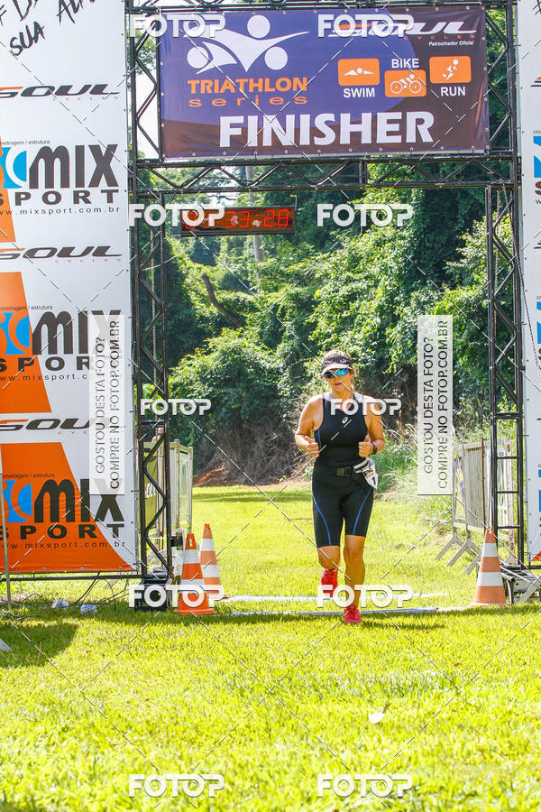 Acquista le foto dell'eventoTriathlon Series USP Pirassununga in Fotop