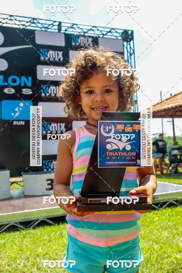 Acquista le foto dell'eventoTriathlon Series USP Pirassununga in Fotop
