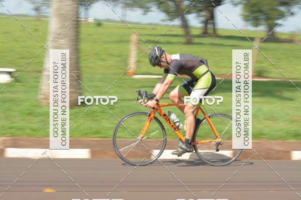 Compra tus fotos del eventoTriathlon Series USP Pirassununga En Fotop