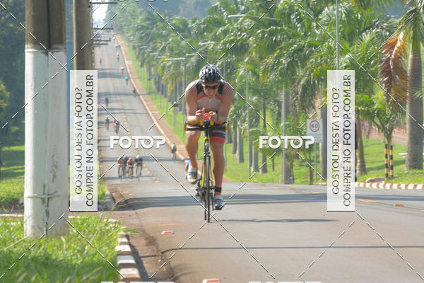 Compra tus fotos del eventoTriathlon Series USP Pirassununga En Fotop
