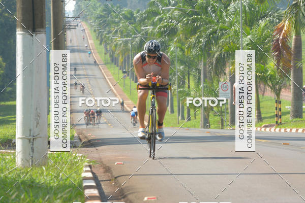 Acquista le foto dell'eventoTriathlon Series USP Pirassununga in Fotop