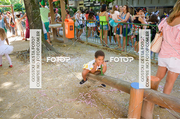 Buy your photos of the eventBloco S� Pereira Infantil on Fotop