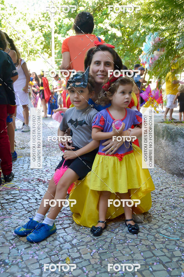 Buy your photos of the eventBloco S� Pereira Infantil on Fotop