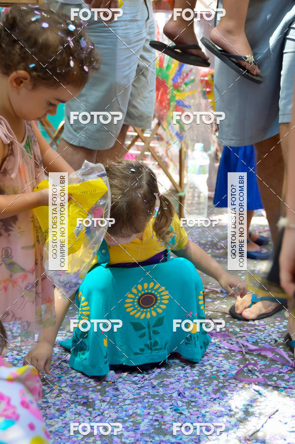 Buy your photos of the eventBloco S� Pereira Infantil on Fotop