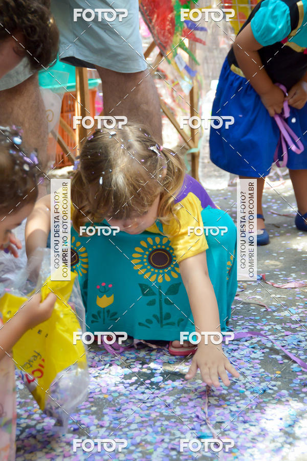 Buy your photos of the eventBloco S� Pereira Infantil on Fotop