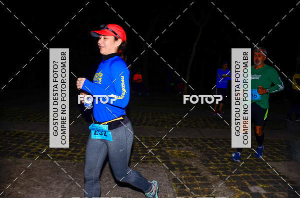 Buy your photos of the eventMeia Maratona Pico do Jaragu - Circuito Caminhos do Mar on Fotop