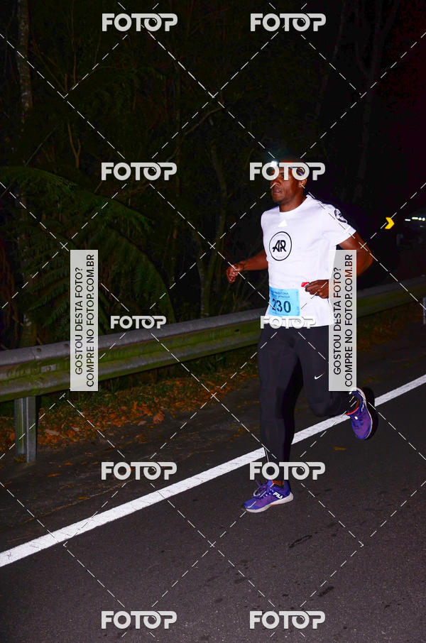 Buy your photos of the eventMeia Maratona Pico do Jaragu - Circuito Caminhos do Mar on Fotop