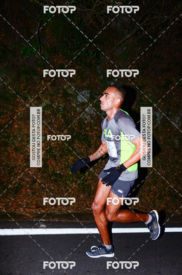 Buy your photos of the eventMeia Maratona Pico do Jaragu - Circuito Caminhos do Mar on Fotop
