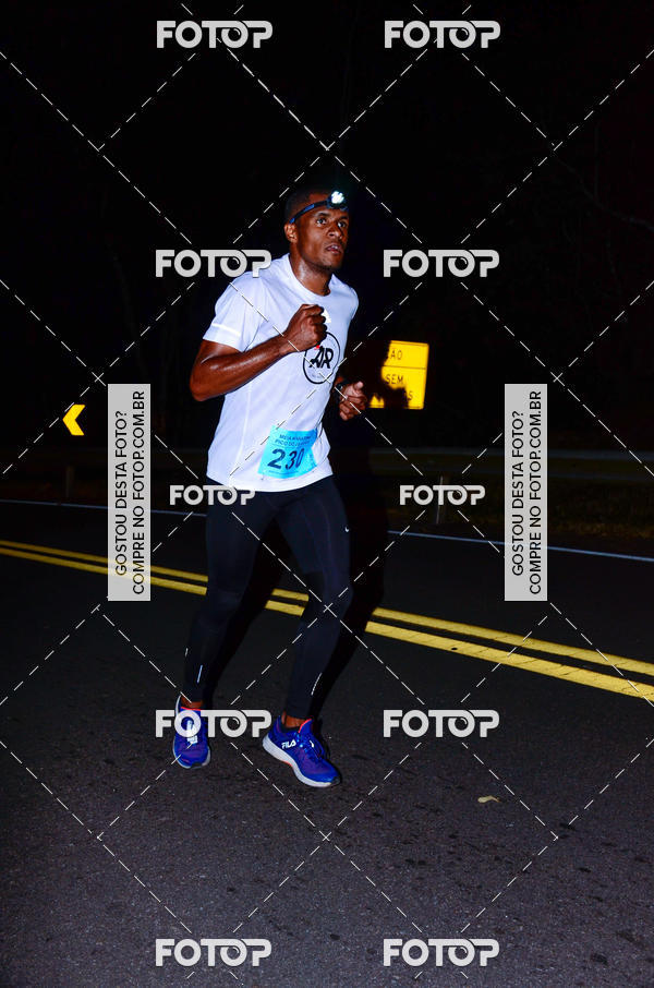 Buy your photos of the eventMeia Maratona Pico do Jaragu - Circuito Caminhos do Mar on Fotop