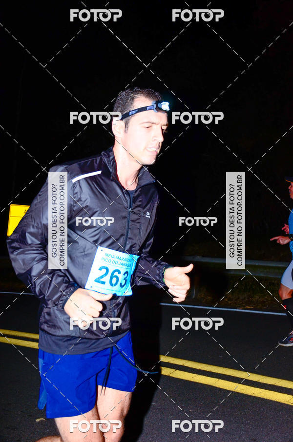 Buy your photos of the eventMeia Maratona Pico do Jaragu - Circuito Caminhos do Mar on Fotop