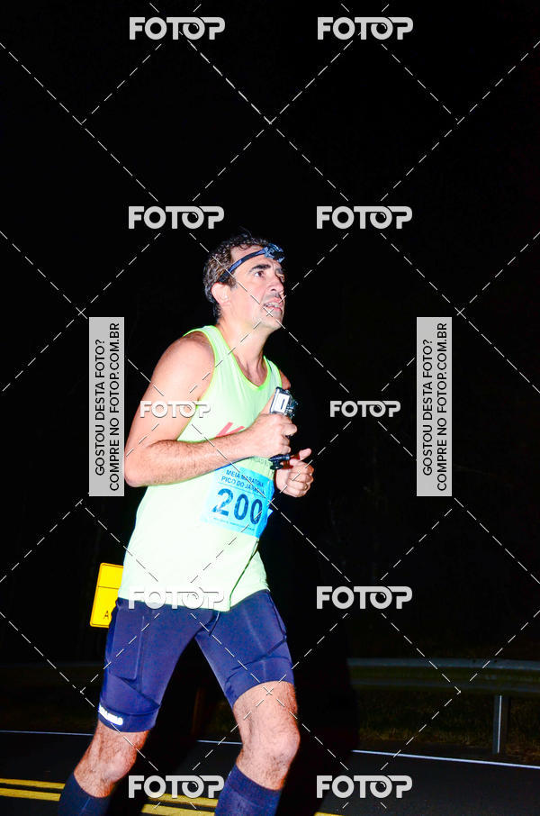 Buy your photos of the eventMeia Maratona Pico do Jaragu - Circuito Caminhos do Mar on Fotop