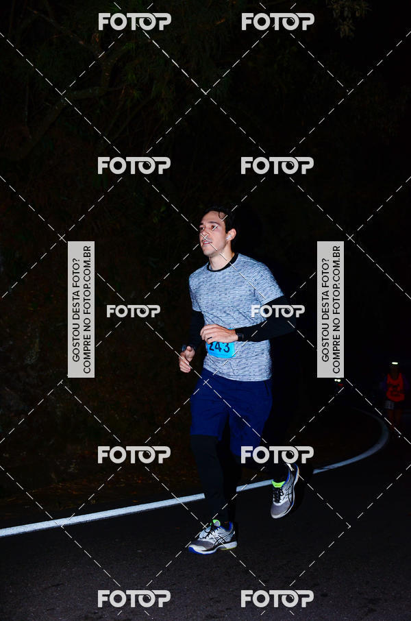 Buy your photos of the eventMeia Maratona Pico do Jaragu - Circuito Caminhos do Mar on Fotop